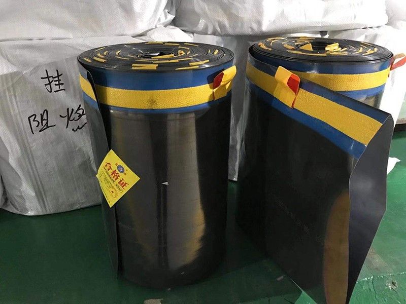 懸掛風(fēng)筒-礦用黑色阻燃